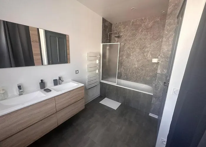 Aquero T4 * لورد