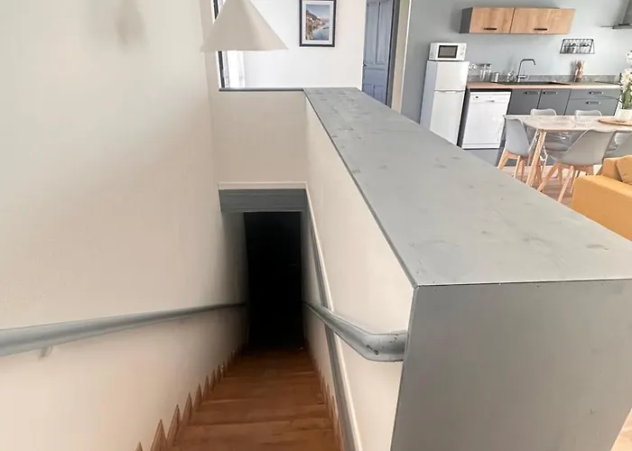 Apartamento Aquero T4 *